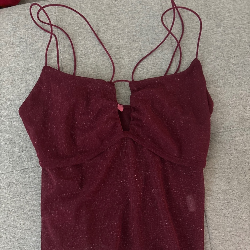 Maroon going out top
